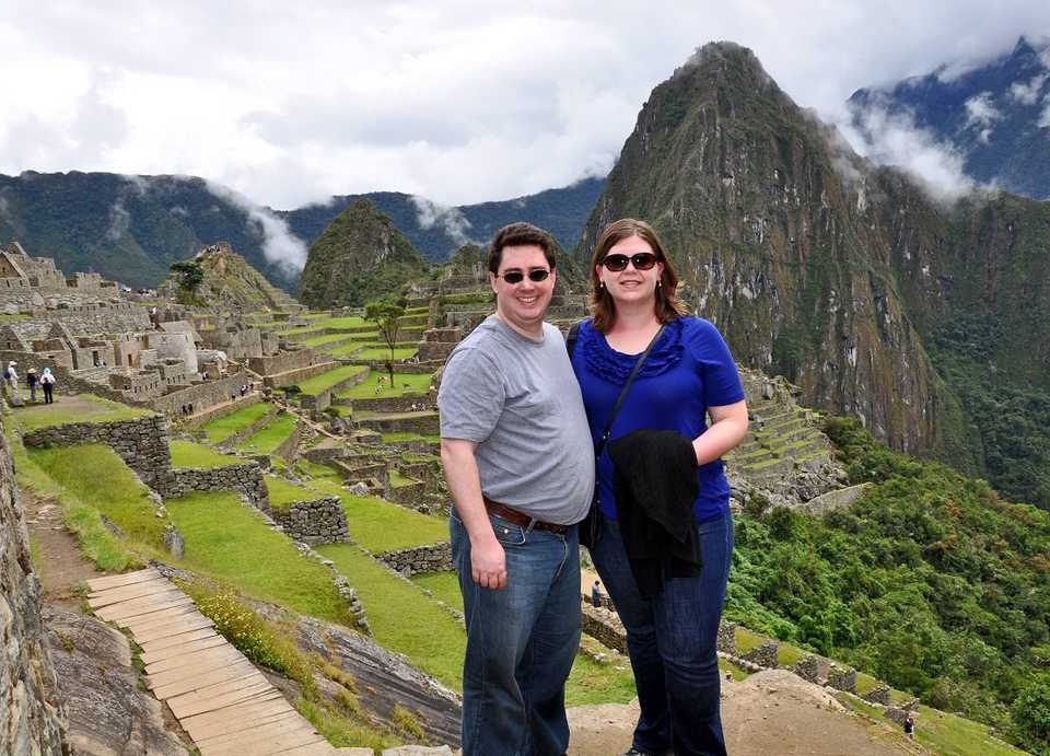 couple on top of Huayna Picchu